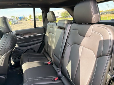 2027 Jeep Grand Cherokee Limited