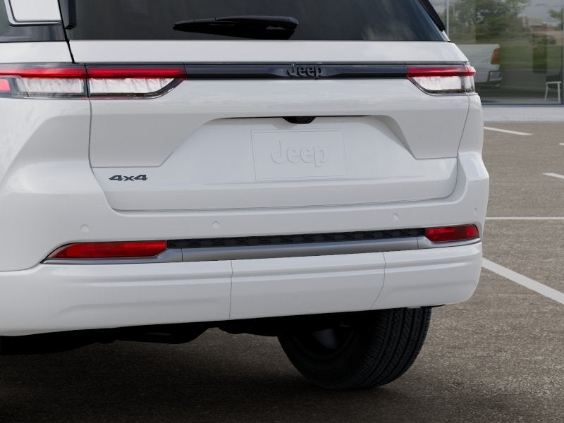 2027 Jeep Grand Cherokee Limited Reserve Tow