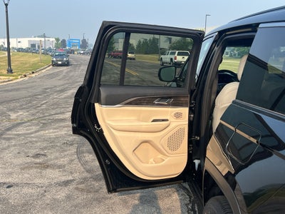 2026 Jeep Grand Cherokee Limited Luxury Tech