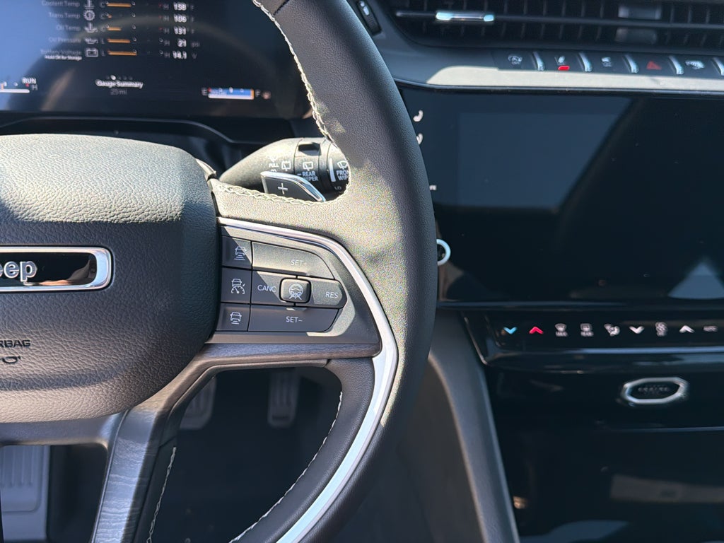 2027 Jeep Grand Cherokee Limited Reserve