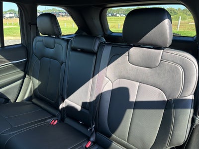 2027 Jeep Grand Cherokee Limited Reserve