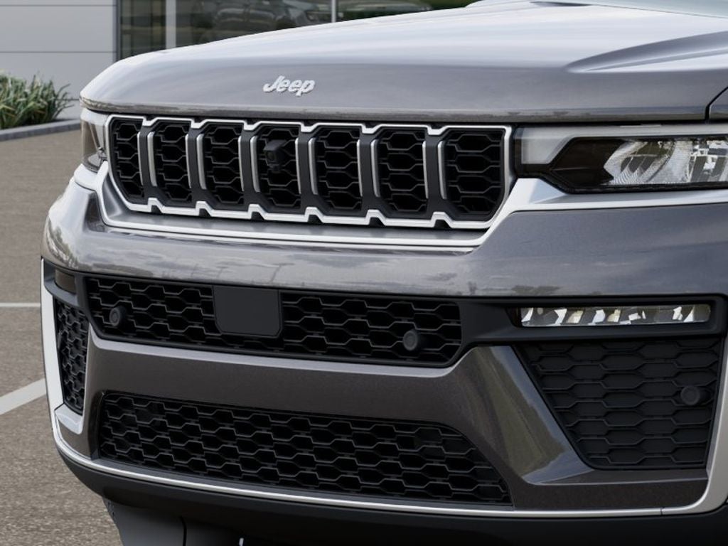 2026 Jeep Grand Cherokee Limited Luxury Tech