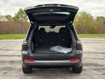 2027 Jeep Grand Cherokee Limited Reserve