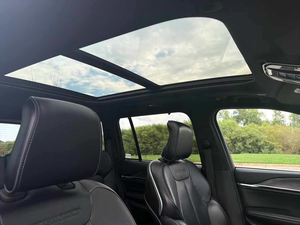 2023 Jeep Grand Cherokee Overland