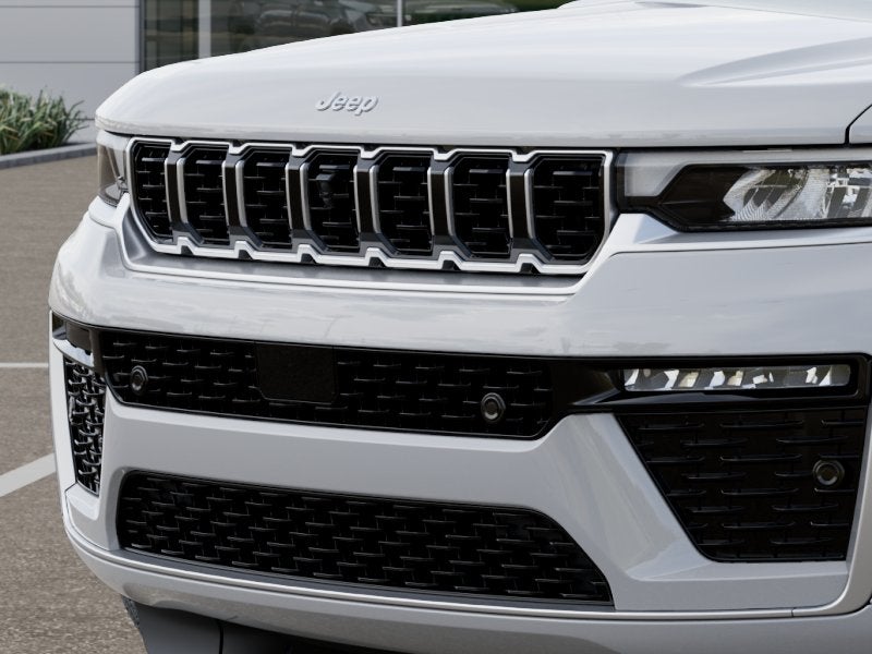 2026 Jeep Grand Cherokee Summit Preferred
