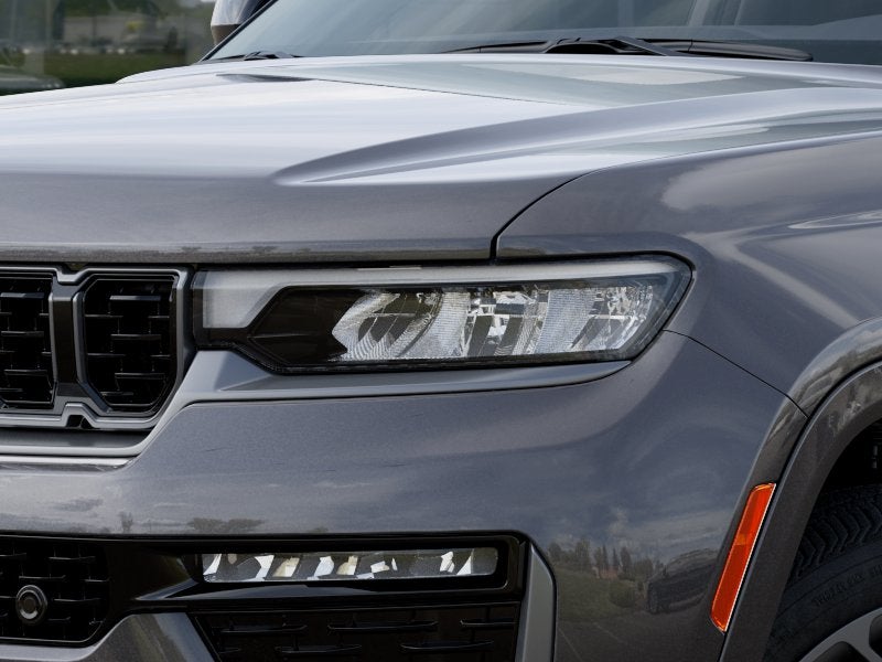 2026 Jeep Grand Cherokee Summit Obsidian