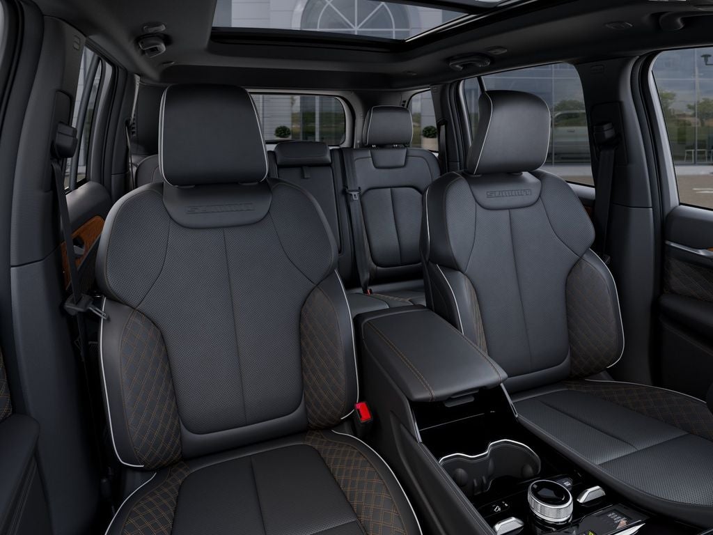 2026 Jeep Grand Cherokee Summit Obsidian