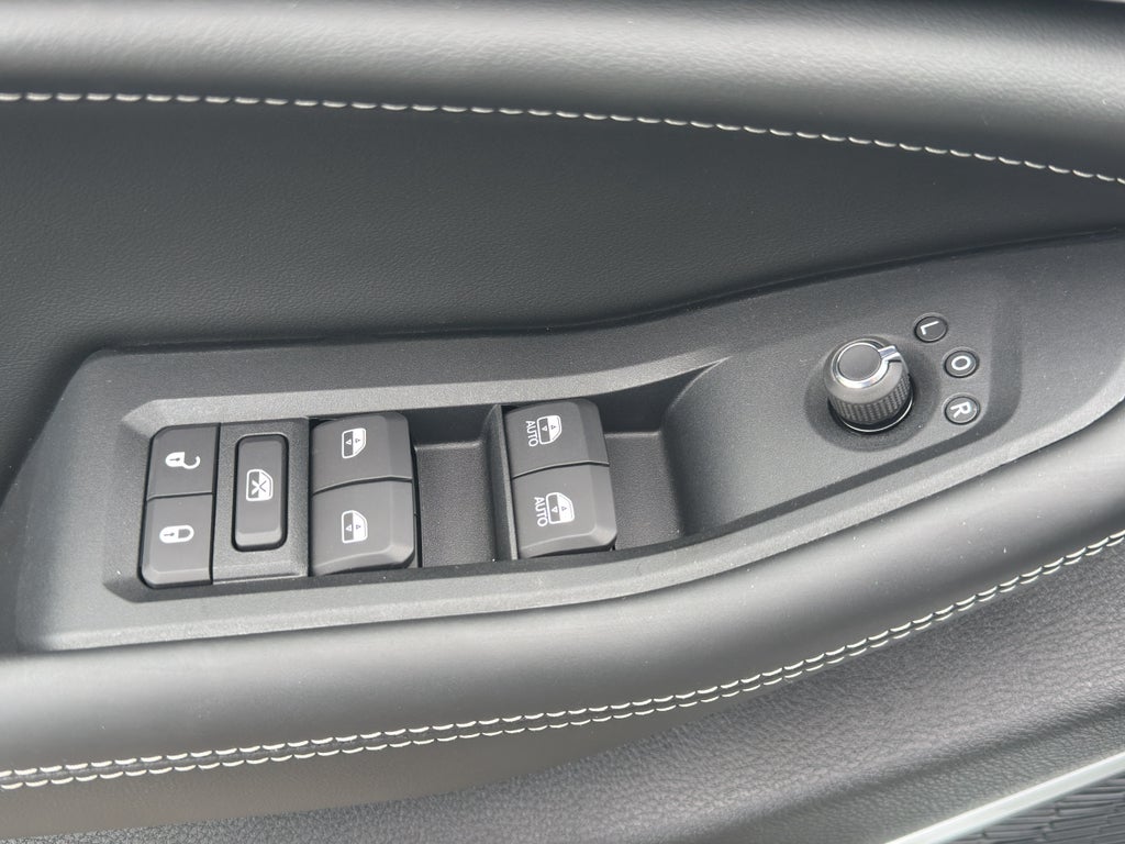 2026 Jeep Grand Cherokee L Limited Reserve