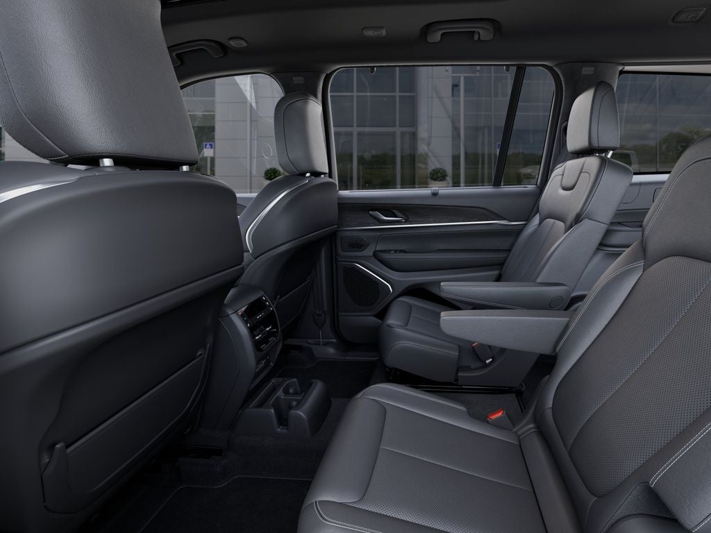 2025 Jeep Grand Cherokee L Overland