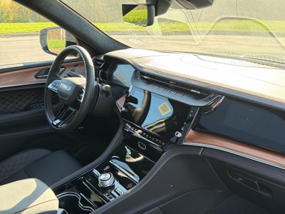 2027 Jeep Grand Cherokee L Summit