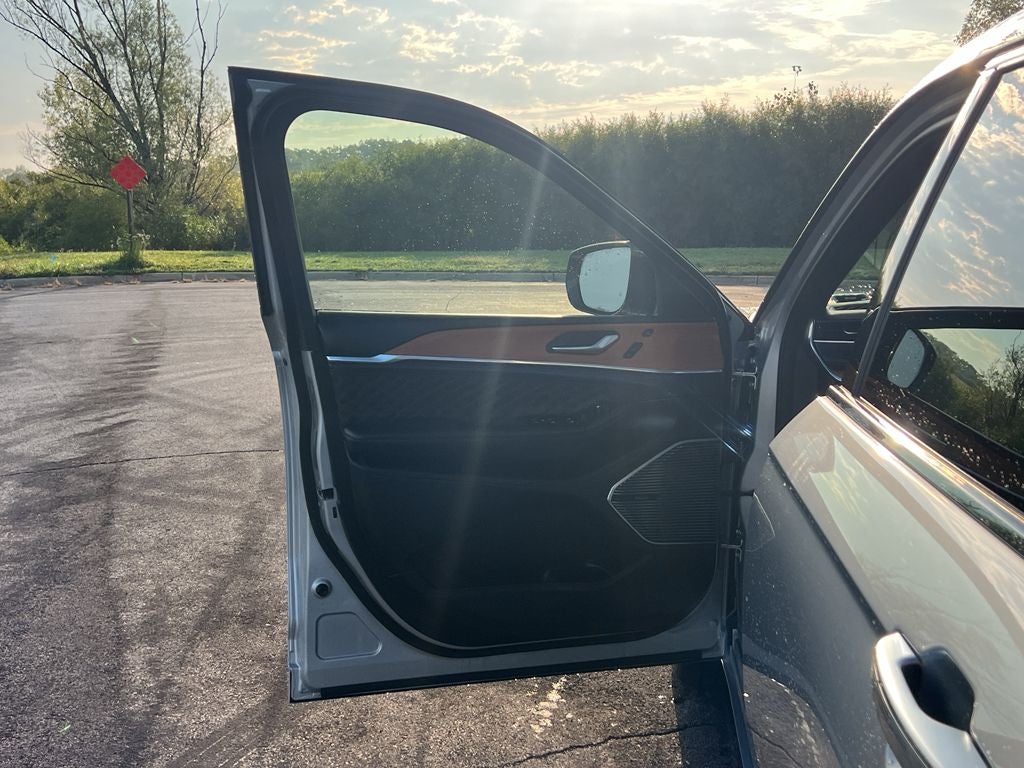 2022 Jeep Grand Cherokee L Summit Reserve