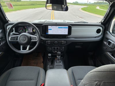 2025 Jeep Wrangler 4xe Sahara