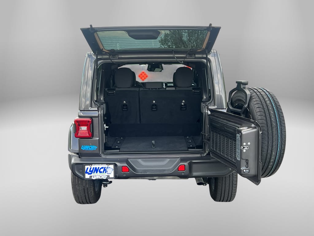 2025 Jeep Wrangler 4xe Sahara