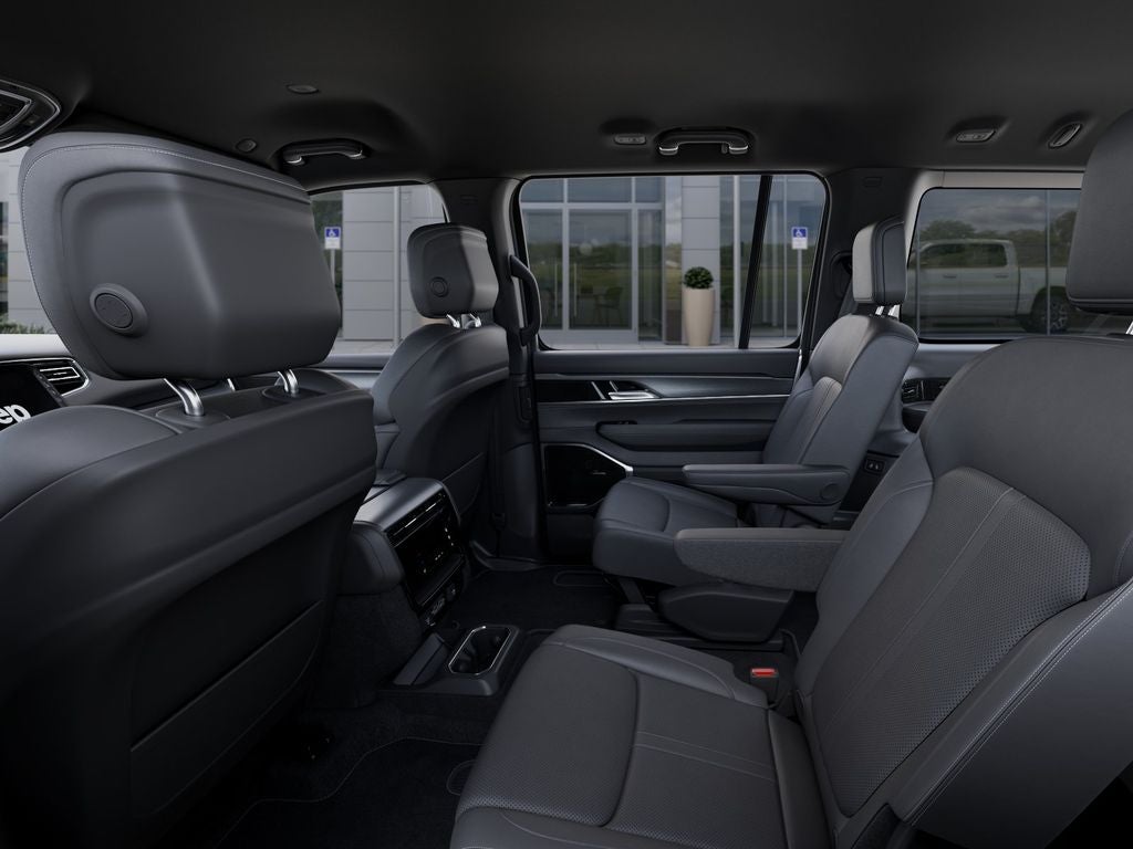 2025 Jeep Wagoneer L Series II Carbide