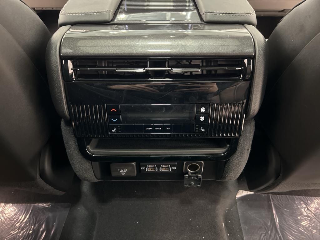 2024 Jeep Wagoneer Series I