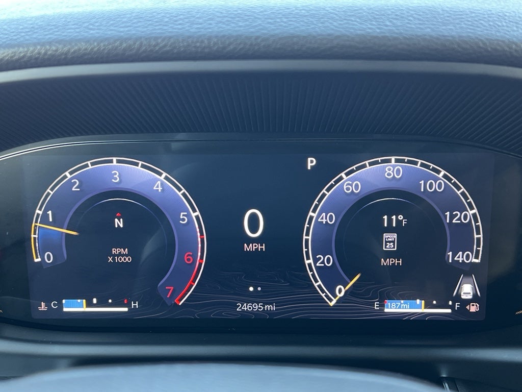 2024 Jeep Wagoneer Series II Carbide w/Entertainment