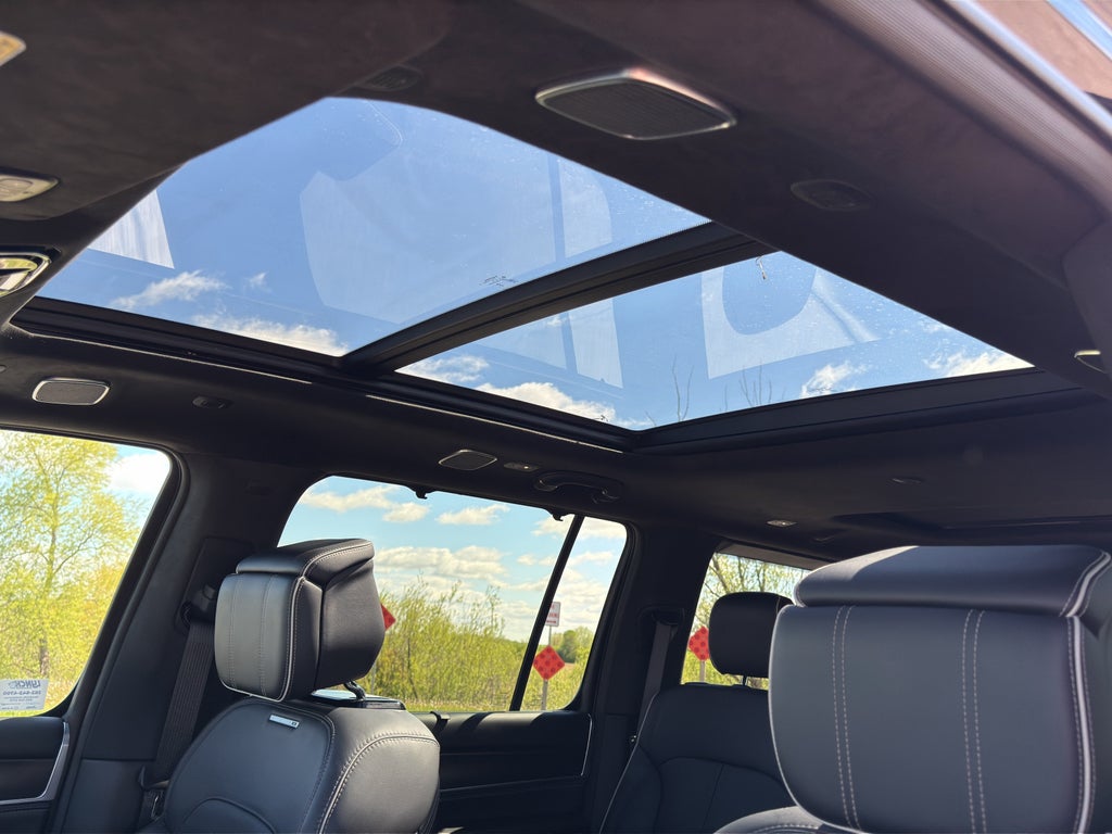 2024 Jeep Grand Wagoneer Series II Obsidian