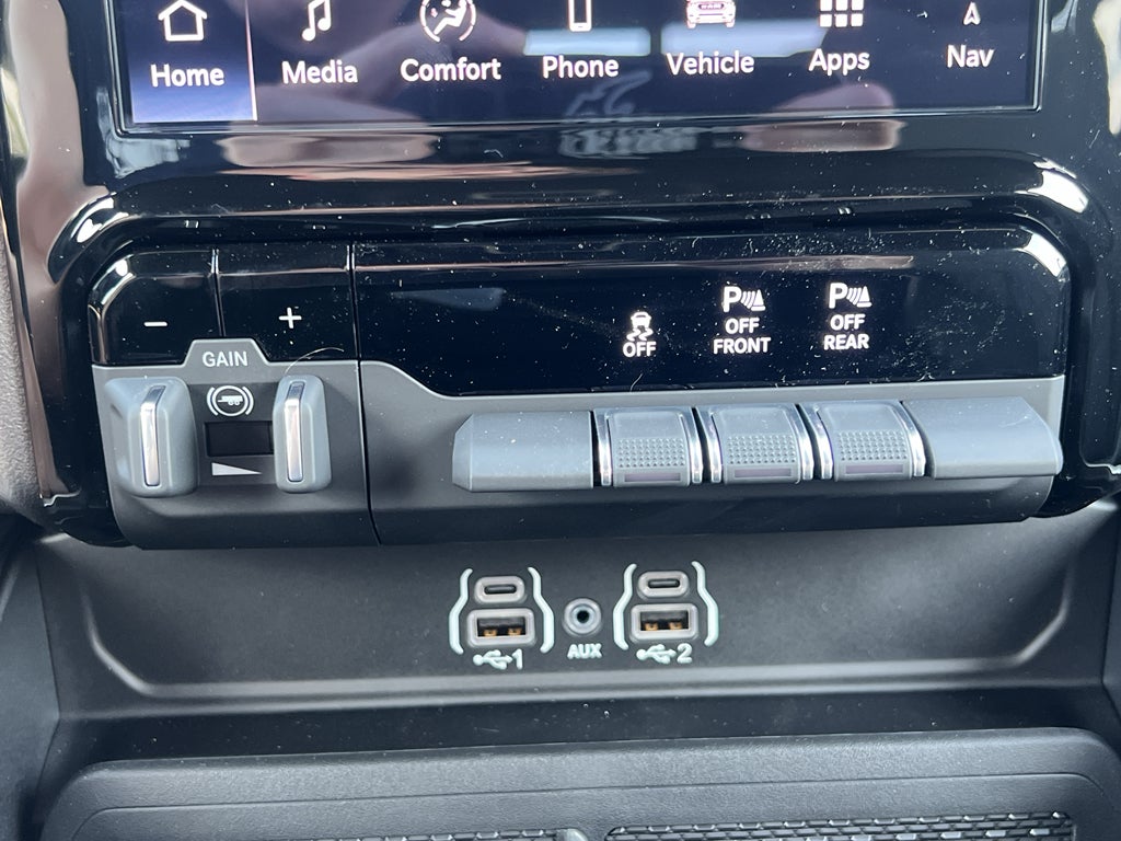 2026 RAM 1500 Big Horn Night Edition