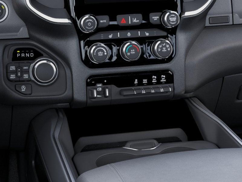 2026 RAM 1500 Big Horn Hemi w/ Custom Wheels