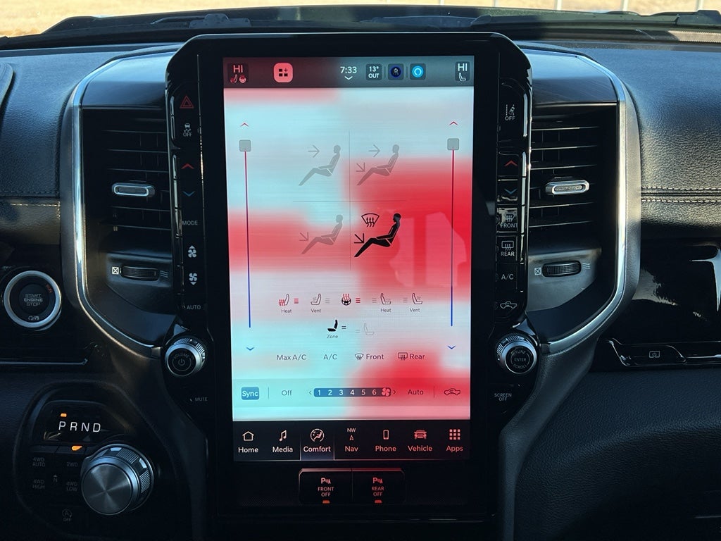 2025 RAM 1500 Laramie Night Edition w/Moonroof