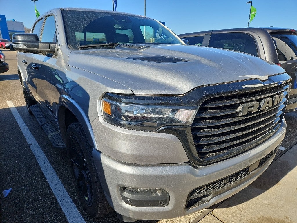 2025 RAM 1500 Laramie Night Edition w/Moonroof