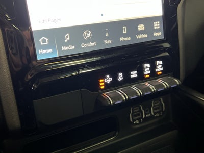 2023 RAM 1500 Laramie Night Edition w/Moonroof