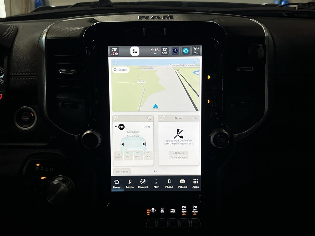 2023 RAM 1500 Laramie Night Edition w/Moonroof