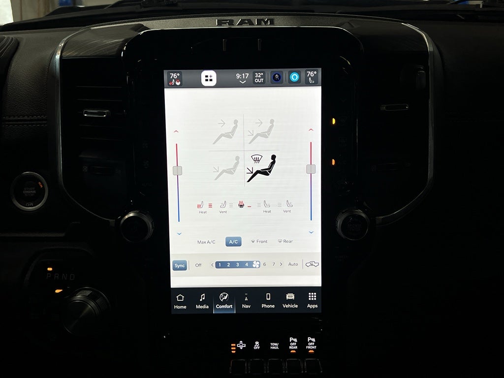 2023 RAM 1500 Laramie Night Edition w/Moonroof