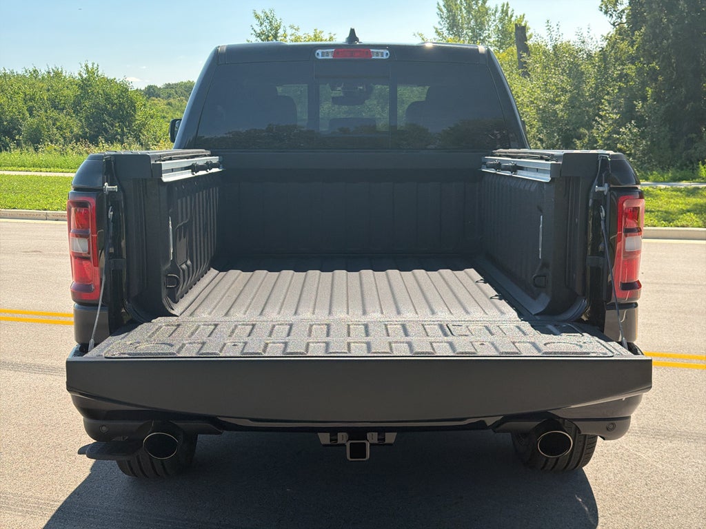 2026 RAM 1500 Laramie Level 2 Night Edition
