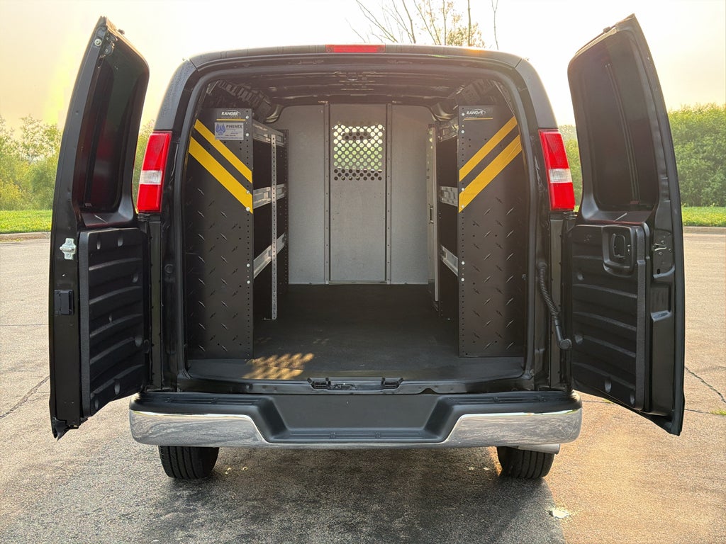 2023 GMC Savana Work Van