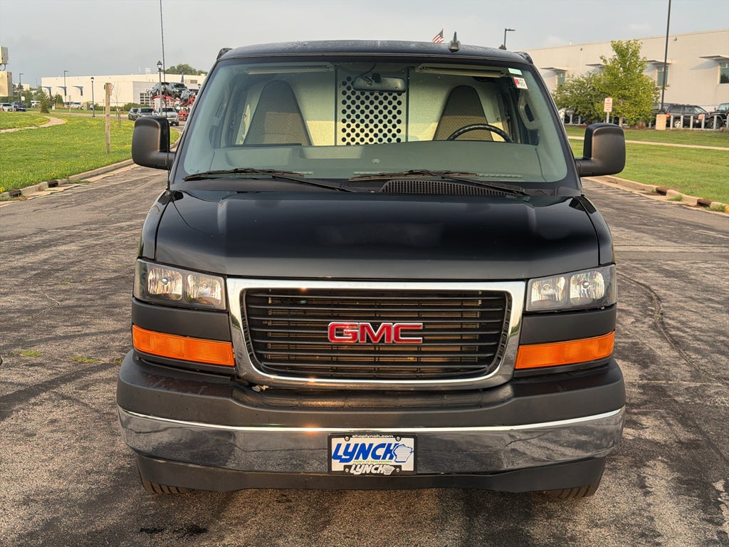 2023 GMC Savana Work Van