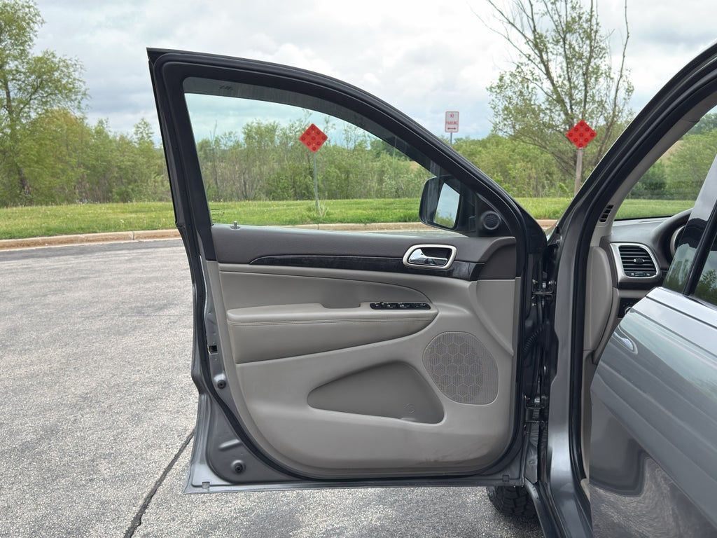 2011 Jeep Grand Cherokee Laredo