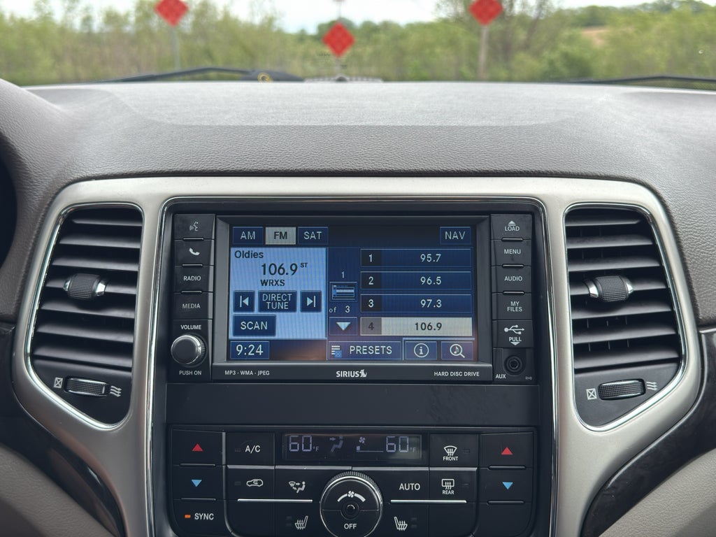 2011 Jeep Grand Cherokee Laredo