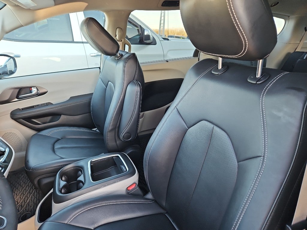 2024 Chrysler Pacifica Touring L Road Tripper