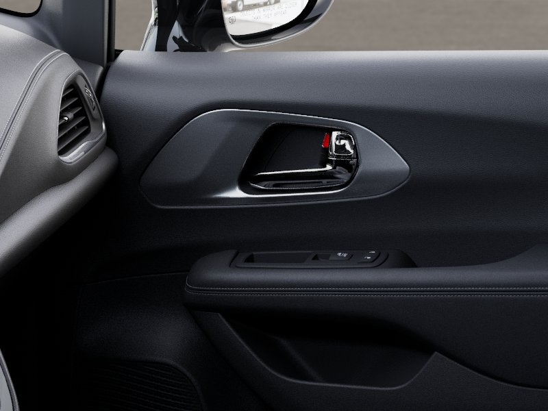 2025 Chrysler Pacifica Select Preferred