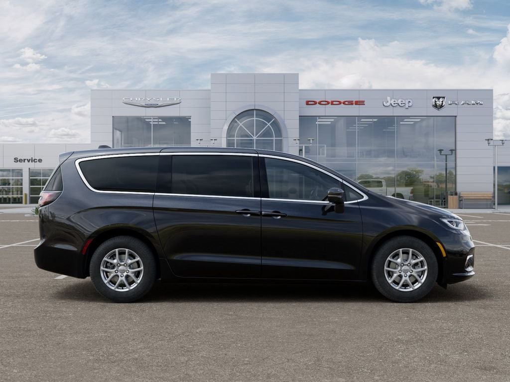 2026 Chrysler Pacifica Select Safety Sphere