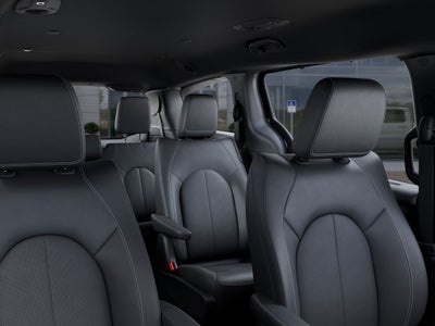 2026 Chrysler Pacifica Select Safety Sphere