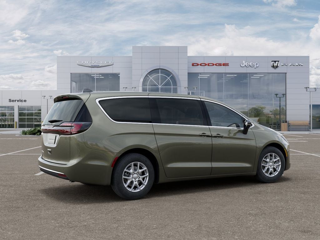 2027 Chrysler Pacifica Select Preferred