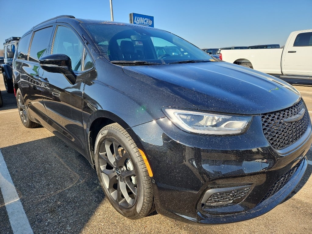 2024 Chrysler Pacifica Limited