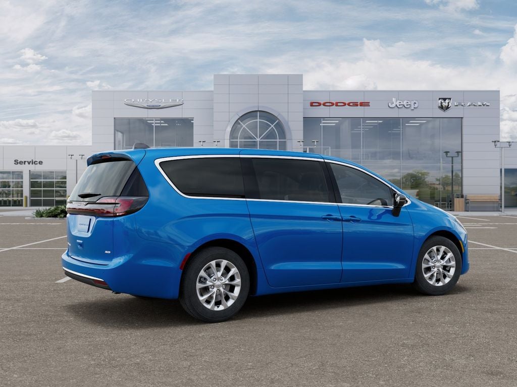 2027 Chrysler Pacifica Select