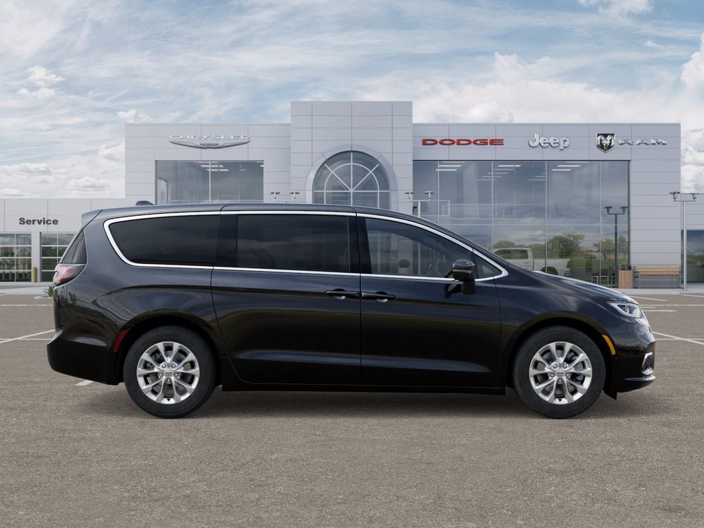 2026 Chrysler Pacifica Select AWD