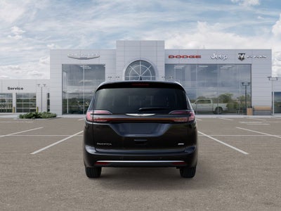2026 Chrysler Pacifica Select AWD