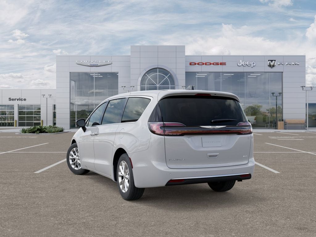 2026 Chrysler Pacifica Select AWD