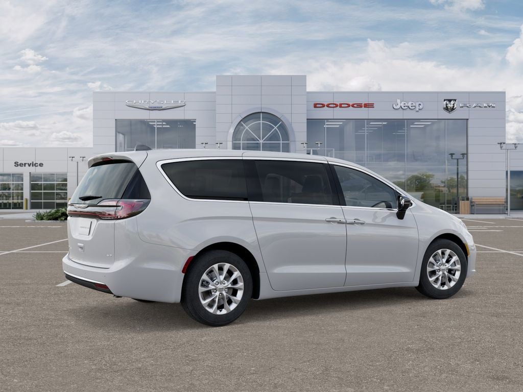 2026 Chrysler Pacifica Select AWD
