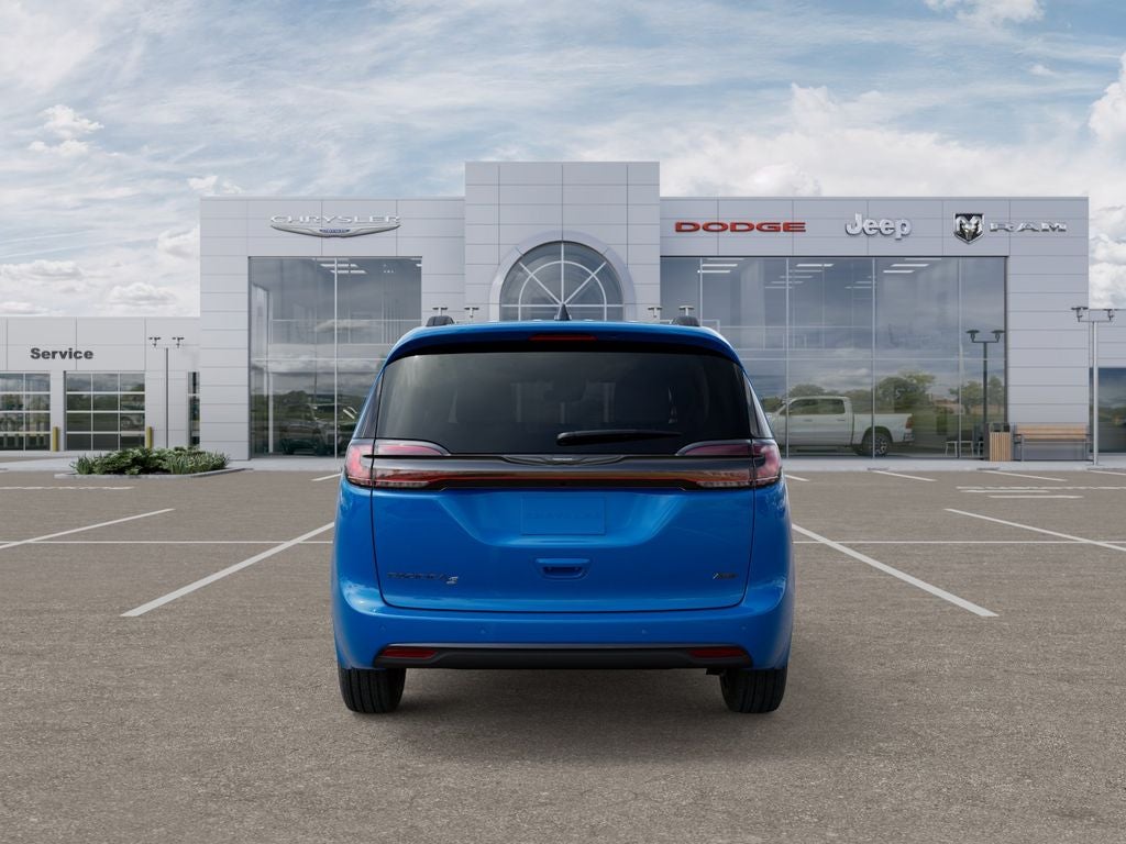 2026 Chrysler Pacifica Select AWD