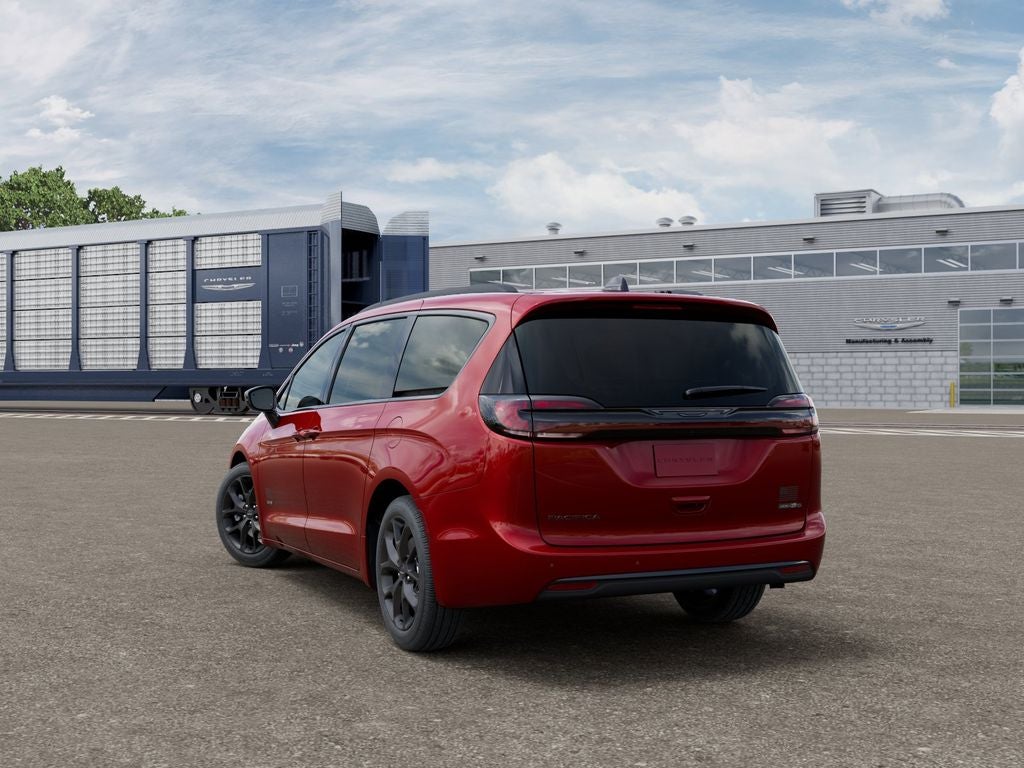 2027 Chrysler Pacifica Select 250th Anniversary AWD