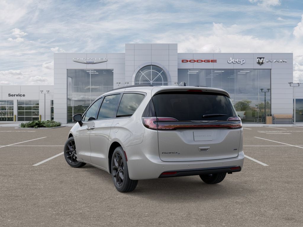 2026 Chrysler Pacifica Select AWD