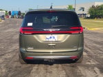 2027 Chrysler Pacifica Limited Family Tech AWD