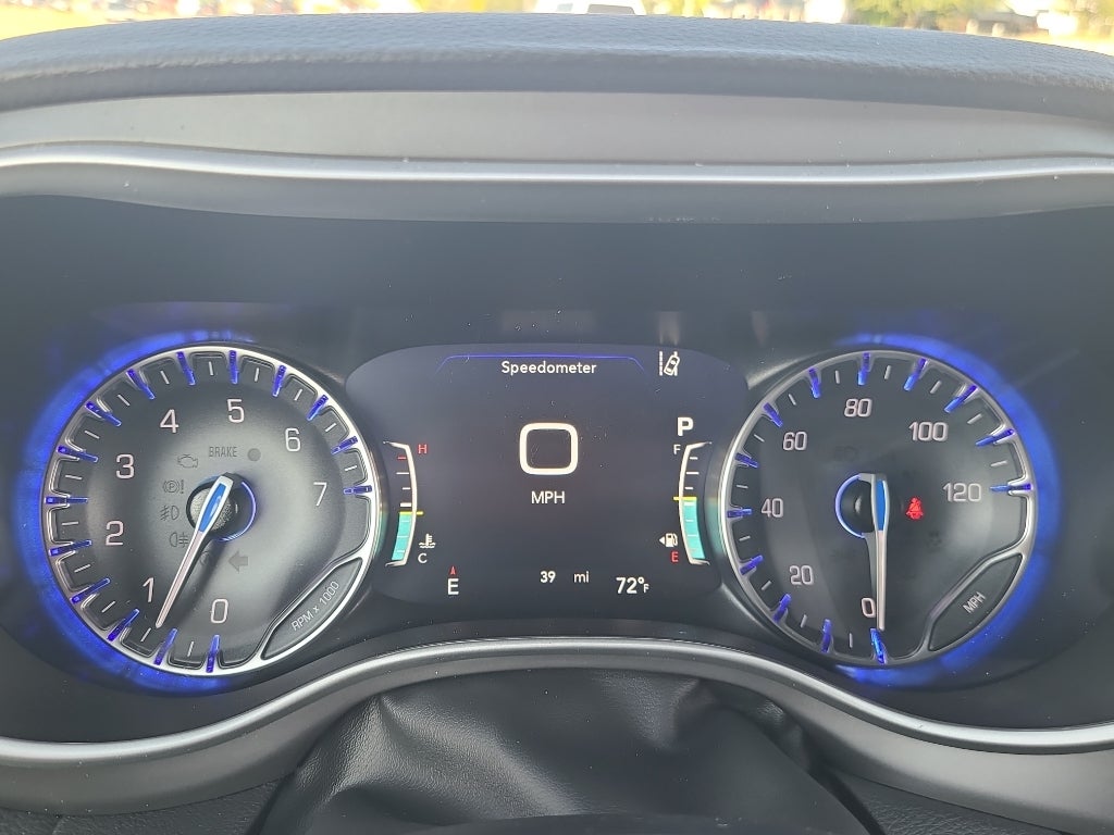 2027 Chrysler Pacifica Limited Family Tech AWD