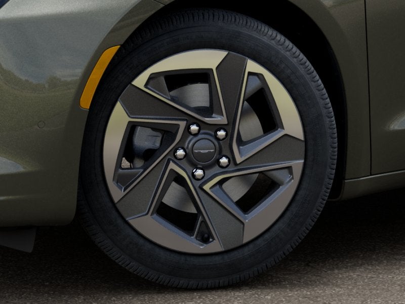 2027 Chrysler Pacifica Limited Family Tech AWD